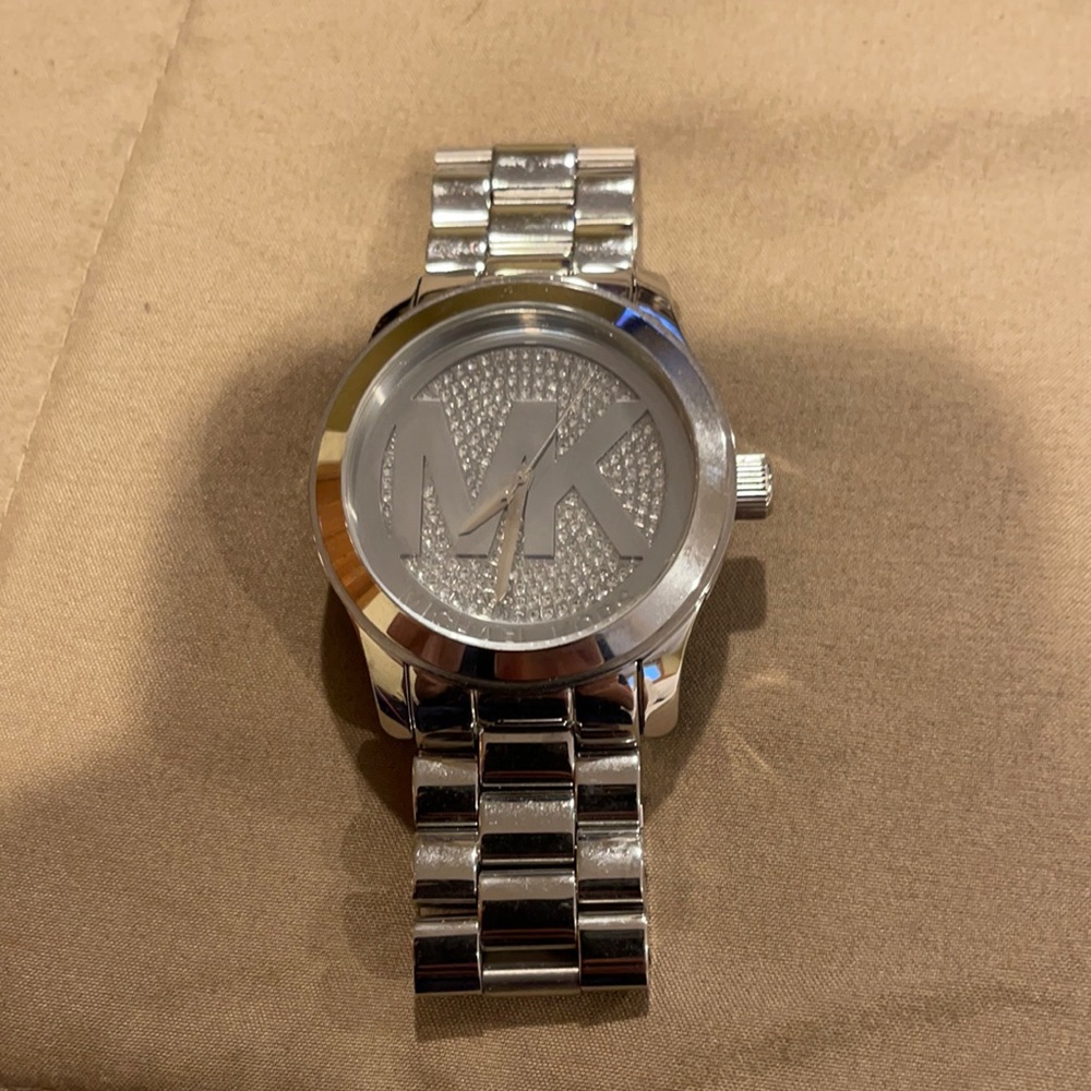 Womens Micheal kors watch